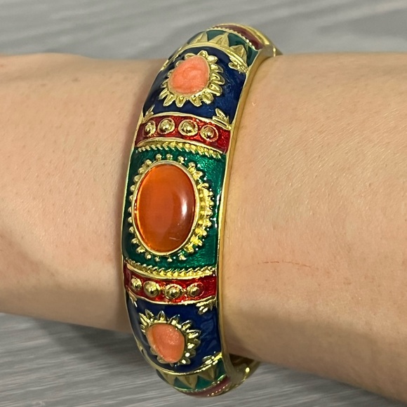 NWOT Gold & Enamel Hinged Bangle Bracelet with Stones, Green, Red, Blue, Salmon - Picture 1 of 8